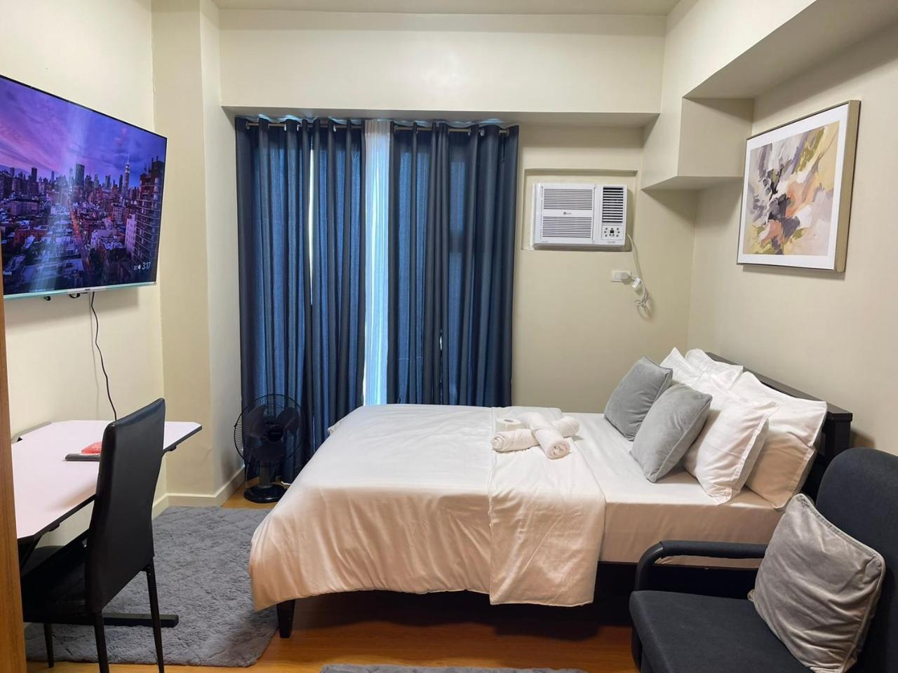 8 Adriatico Staycation マニラ市 エクステリア 写真