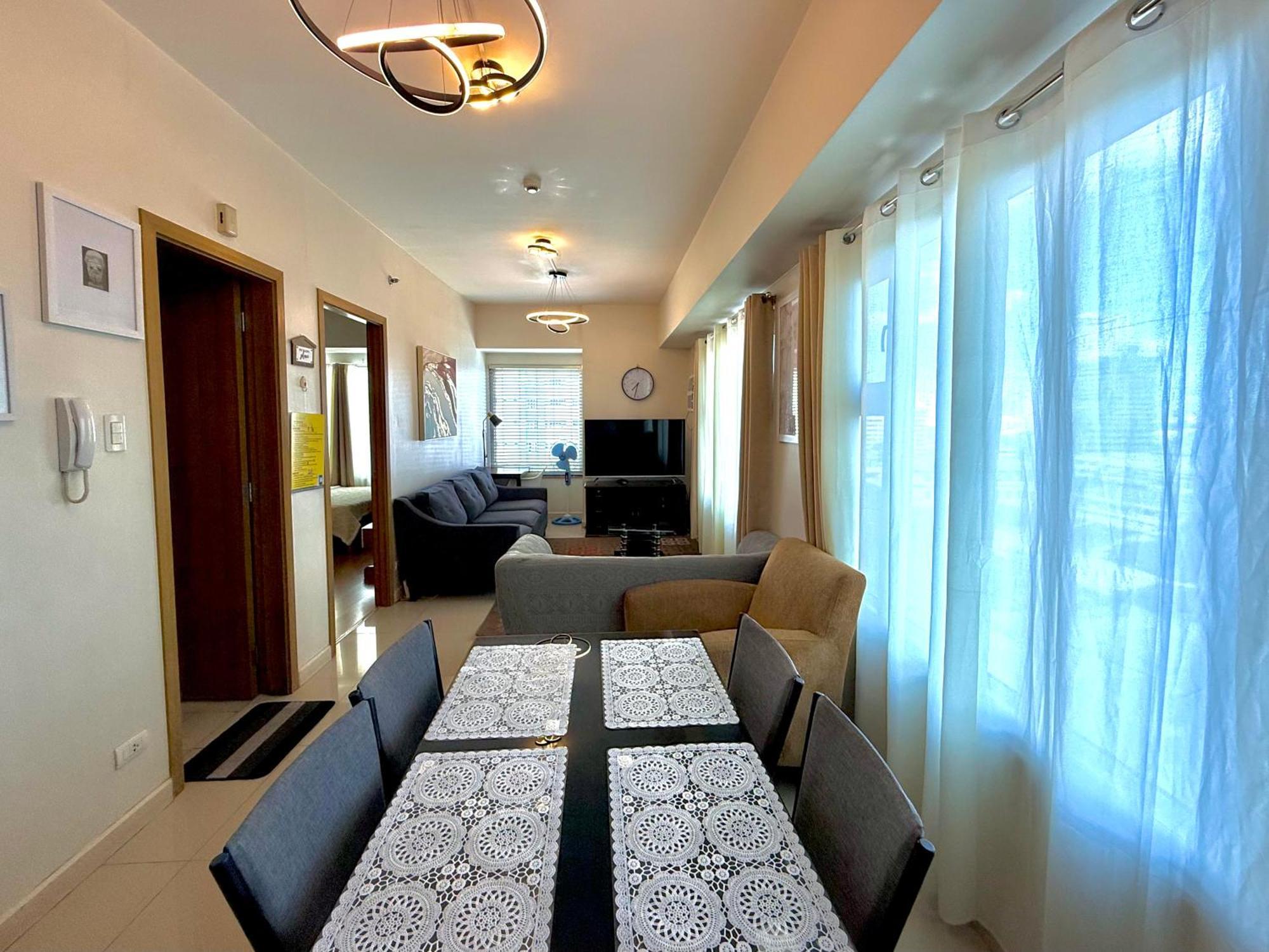 8 Adriatico Staycation マニラ市 エクステリア 写真